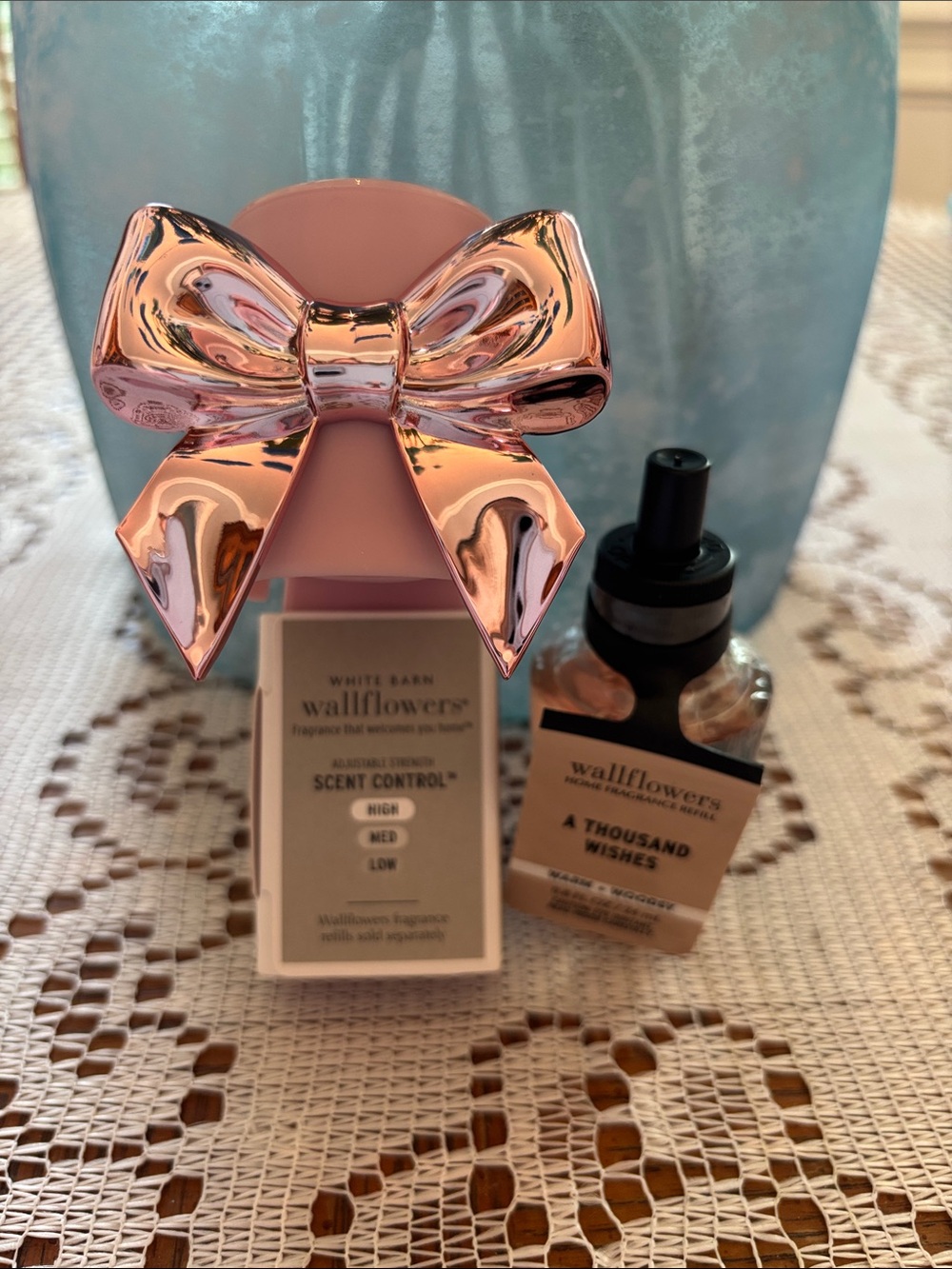 Bath & Body Works Pink Bow Wallflower and A Thousand Wishes Refill